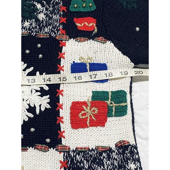 Vintage Parisian Works Christmas Cardigan Sweater Embellished Trees Snowman Sz S - Picture 13 of 15